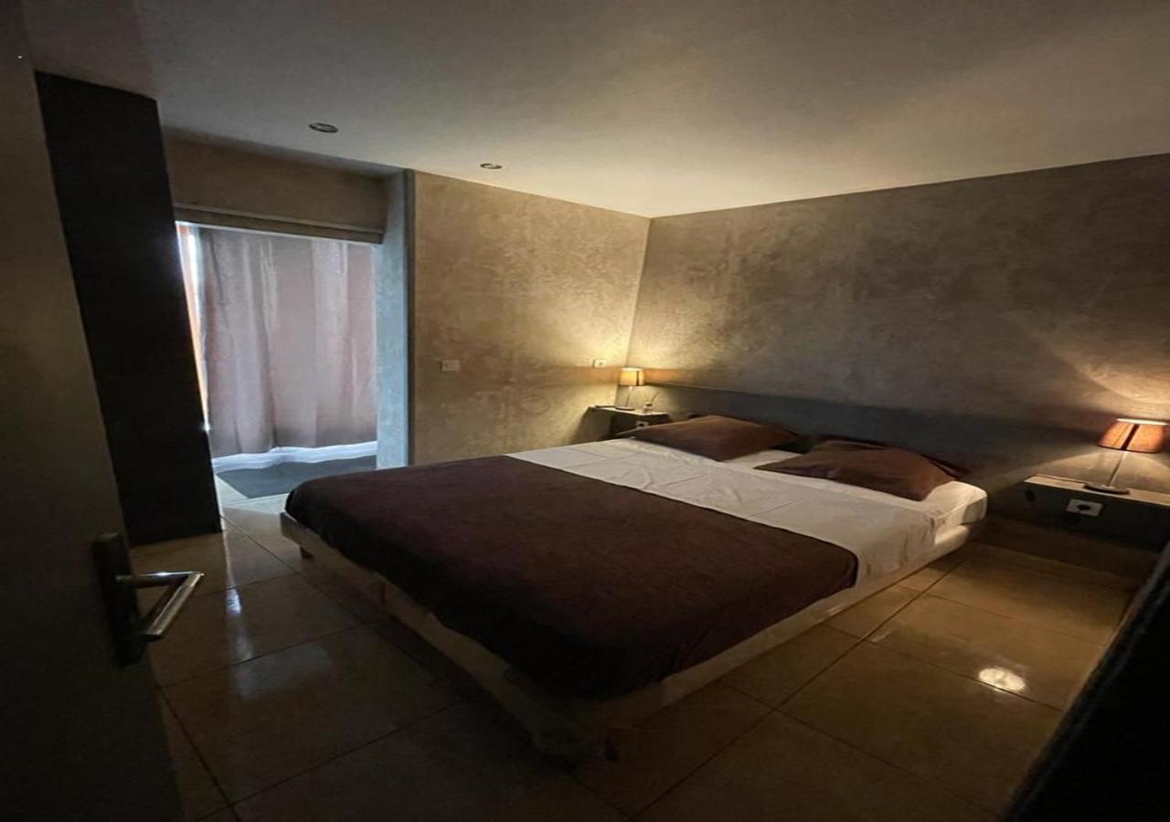 Lpl Paris Hotel Exteriör bild